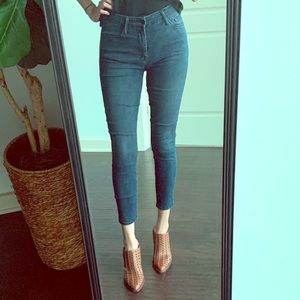 High waisted dark skinny